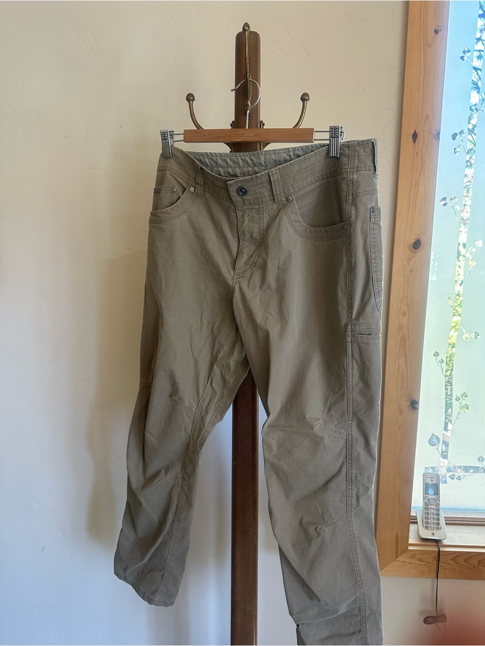 Kuhl Men's Chinos in Olive